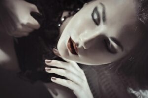 再婚を考える女性が知っておくべき年収の条件は？